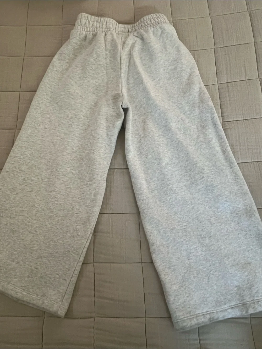 GAP Girl Set of Sweatpants in Black and Light Gray